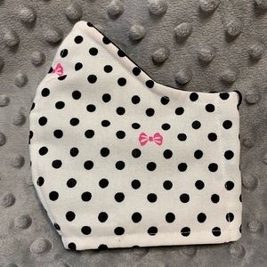 Women’s or Teen fabric face mask Pink Bows Dots